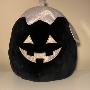 Squishmallow 12” Paige the Pumpkin Halloween Plush. 2021
